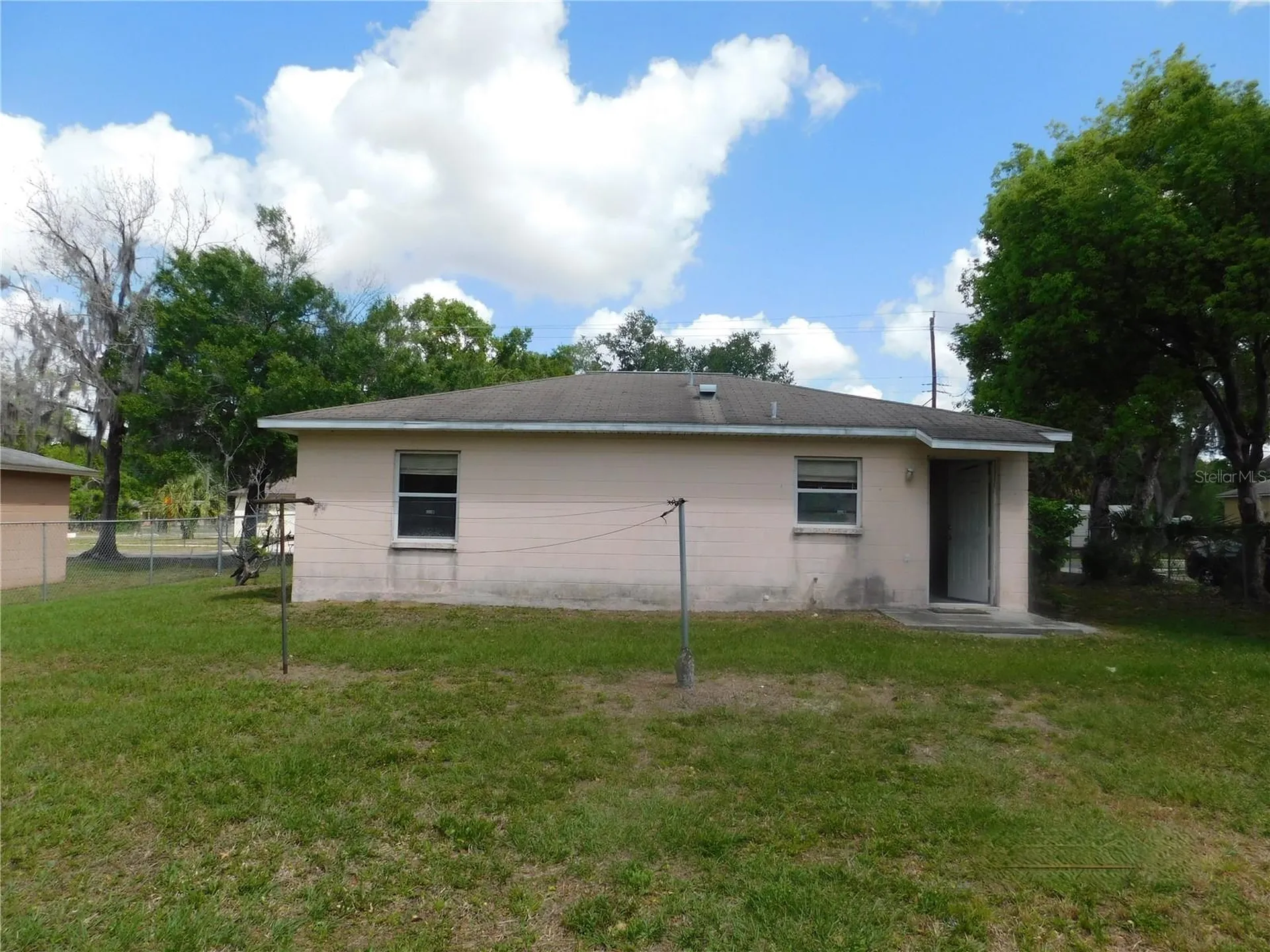 1205 E Laura Street Plant City FL 33563