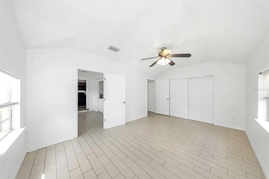 2545 32nd Avenue N St Petersburg FL 33713