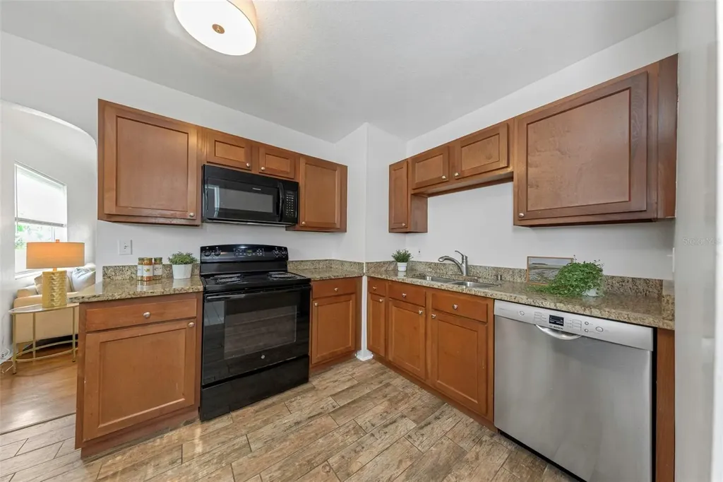 2545 32nd Avenue N St Petersburg FL 33713