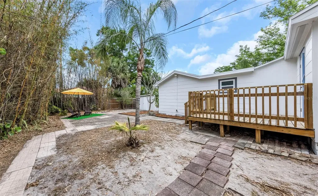 2545 32nd Avenue N St Petersburg FL 33713