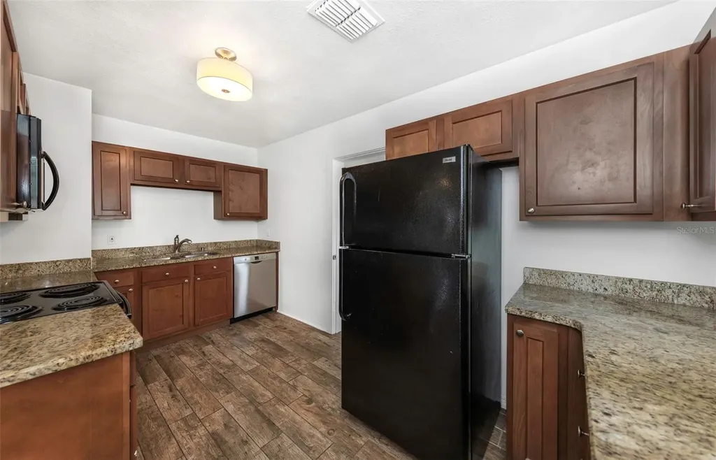 2545 32nd Avenue N St Petersburg FL 33713