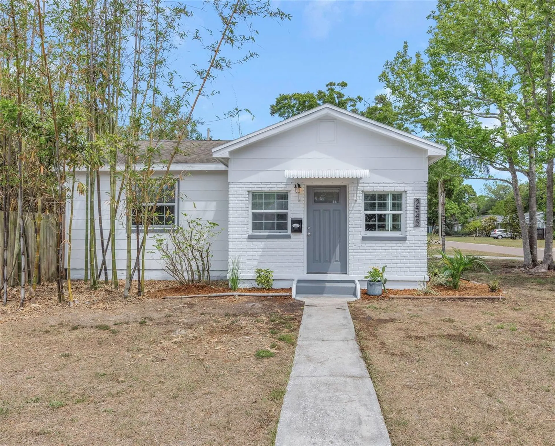 2545 32nd Avenue N St Petersburg FL 33713