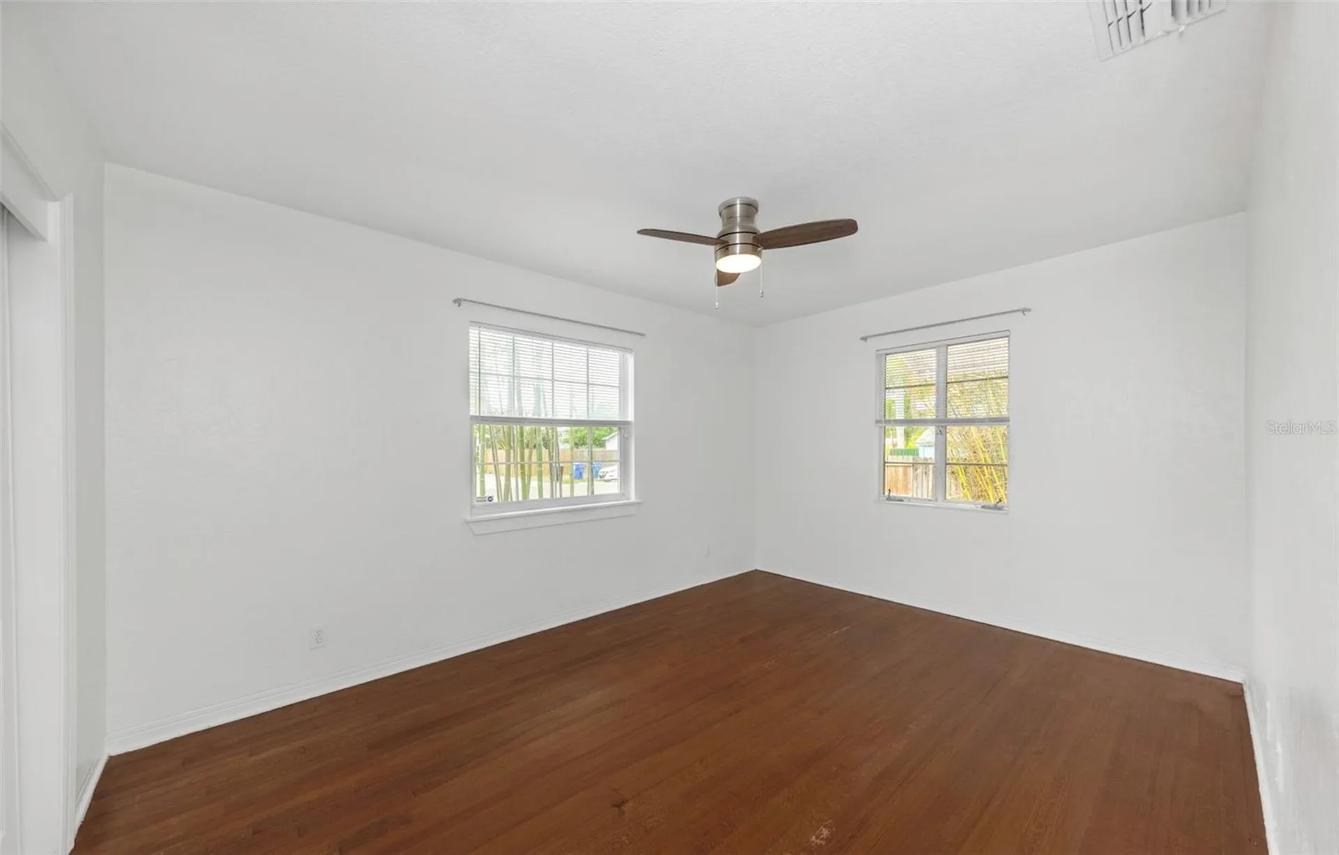 2545 32nd Avenue N St Petersburg FL 33713
