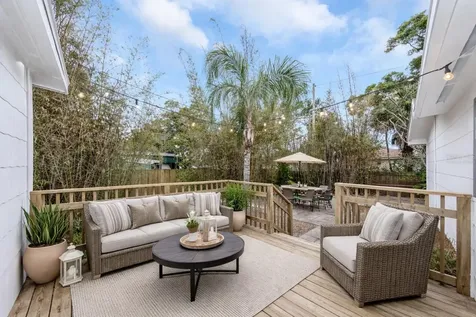 2545 32nd Avenue N St Petersburg FL 33713
