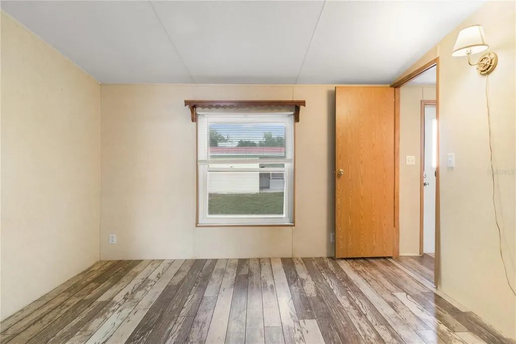 1371 NW 12th Lane Lake Panasoffkee FL 33538