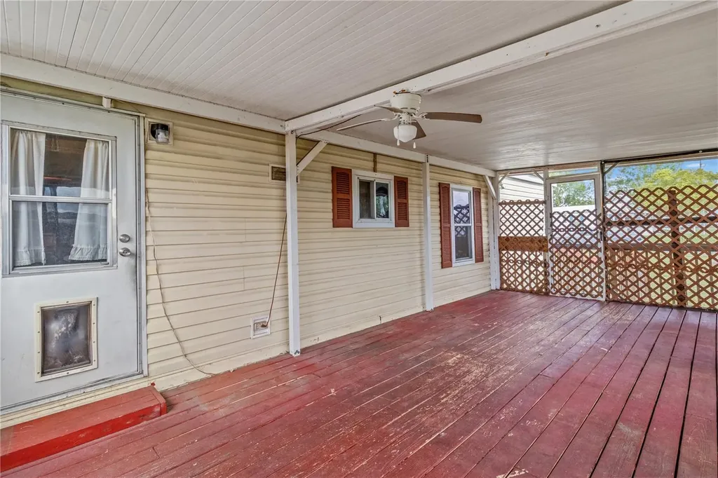 1371 NW 12th Lane Lake Panasoffkee FL 33538