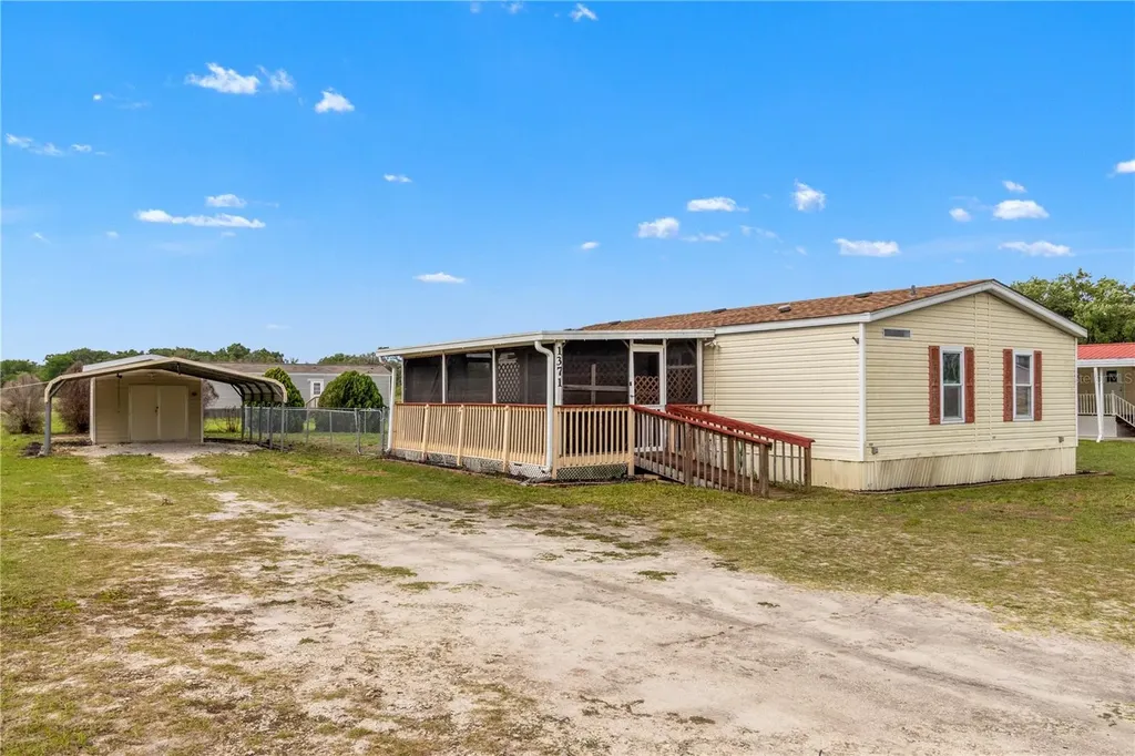 1371 NW 12th Lane Lake Panasoffkee FL 33538