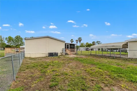 1371 NW 12th Lane Lake Panasoffkee FL 33538