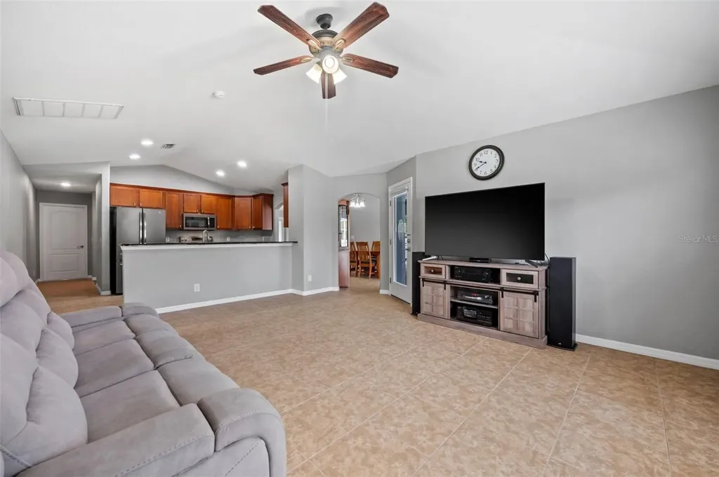 4268 Leesburg Avenue North Port FL 34288