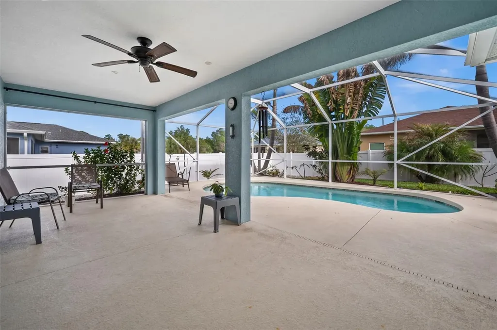 4268 Leesburg Avenue North Port FL 34288