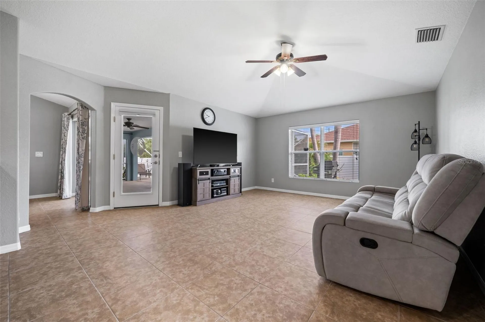 4268 Leesburg Avenue North Port FL 34288