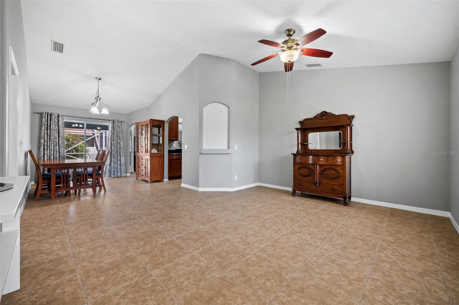 4268 Leesburg Avenue North Port FL 34288