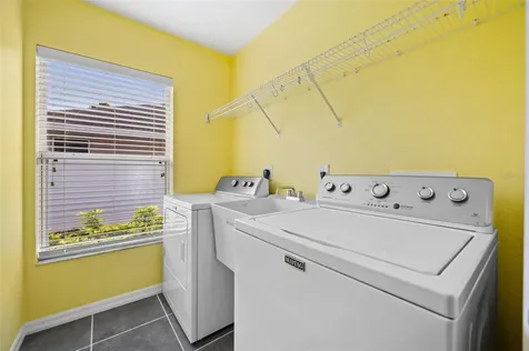 4268 Leesburg Avenue North Port FL 34288