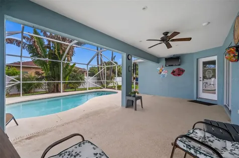 4268 Leesburg Avenue North Port FL 34288
