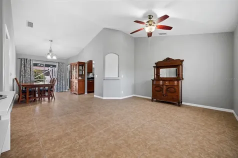 4268 Leesburg Avenue North Port FL 34288