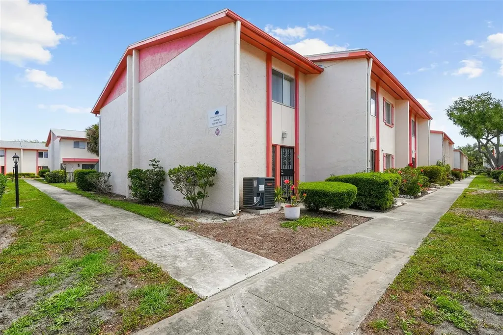 1635 58th Terrace S St Petersburg FL 33712