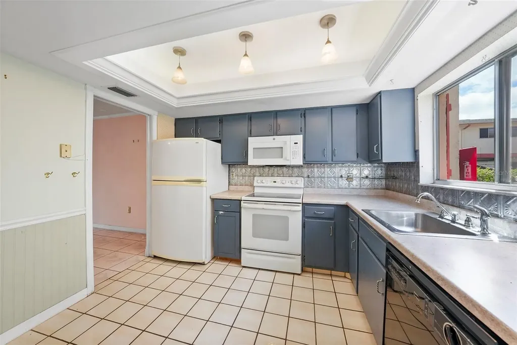 1635 58th Terrace S St Petersburg FL 33712