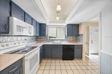 1635 58th Terrace S St Petersburg FL 33712