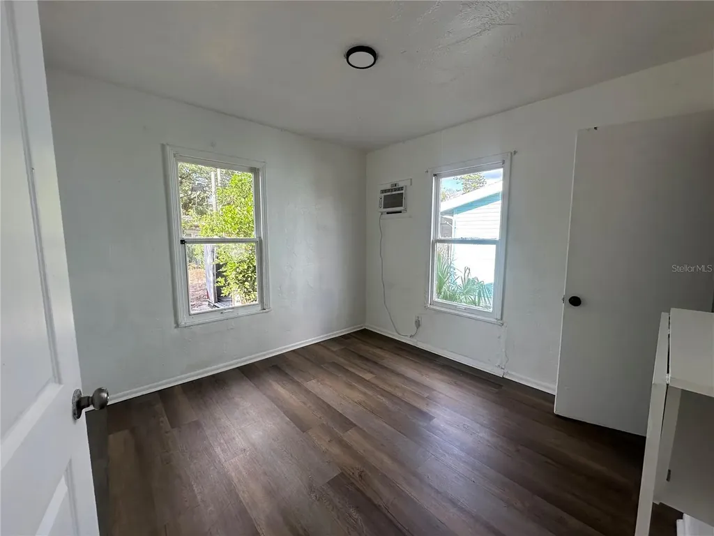4941 Newton Avenue S Gulfport FL 33707