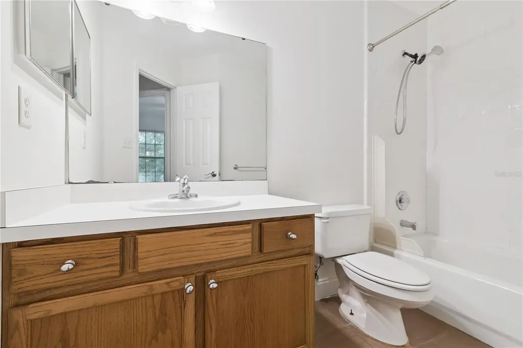 685 Scarlet Oak Circle Altamonte Springs FL 32701