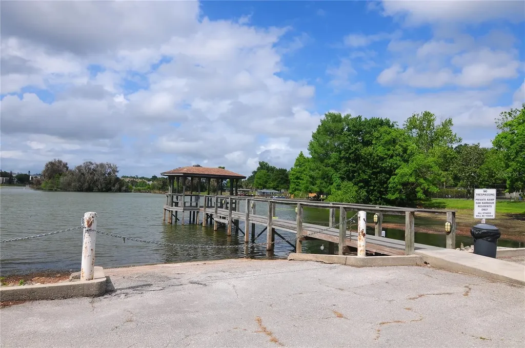 685 Scarlet Oak Circle Altamonte Springs FL 32701