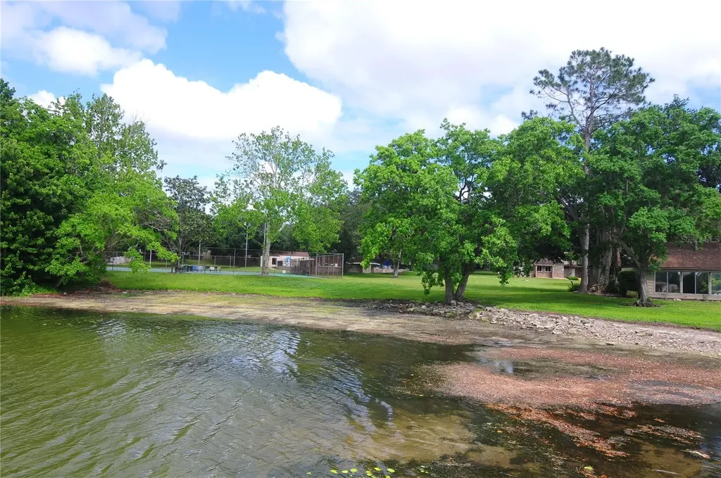 685 Scarlet Oak Circle Altamonte Springs FL 32701