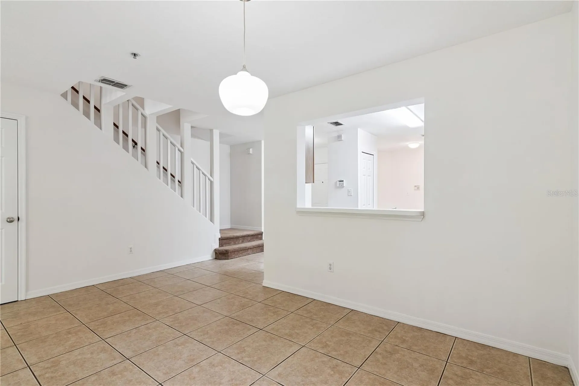 685 Scarlet Oak Circle Altamonte Springs FL 32701