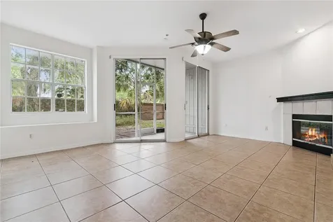 685 Scarlet Oak Circle Altamonte Springs FL 32701