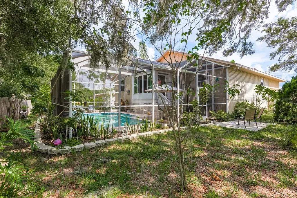 1312 Gulf Road Tarpon Springs FL 34689