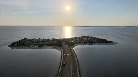 1312 Gulf Road Tarpon Springs FL 34689