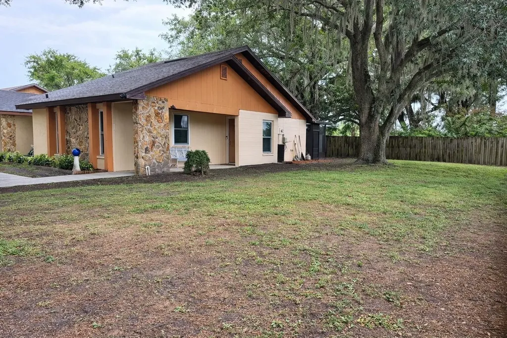 5003 Cimarron Drive Lakeland FL 33813