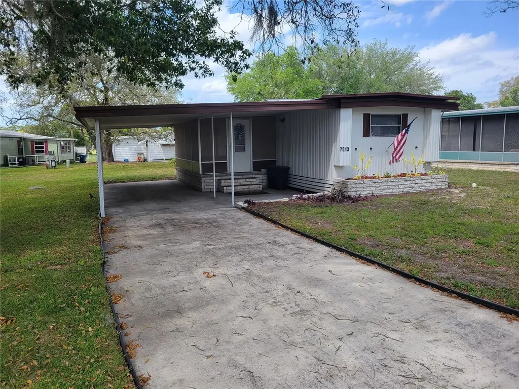 7513 Highpoint Boulevard Brooksville FL 34613