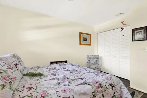 5980 Terrace Park Drive N St Petersburg FL 33709