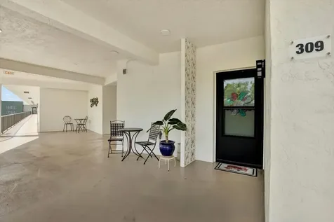 5980 Terrace Park Drive N St Petersburg FL 33709
