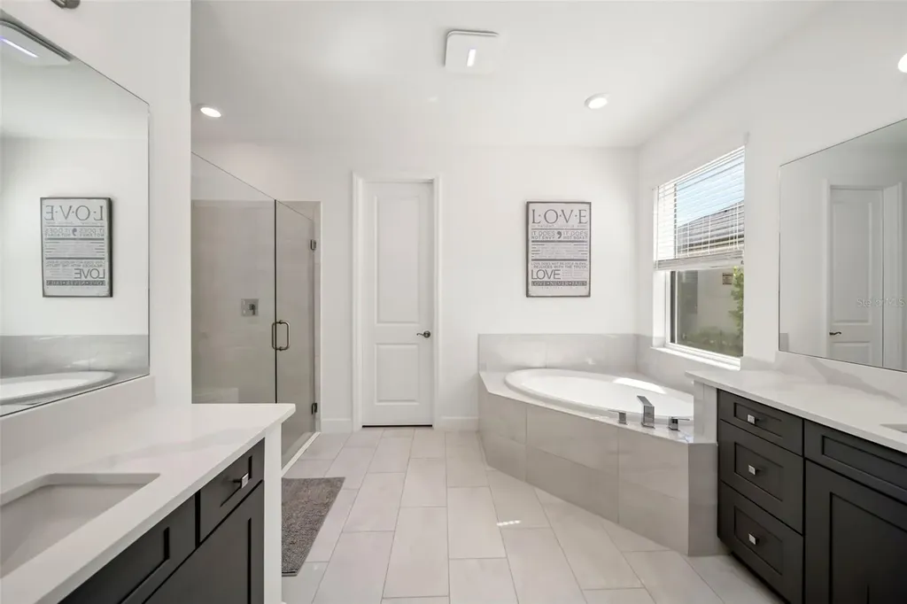 4520 Pond Brook Court Lakewood Ranch FL 34211