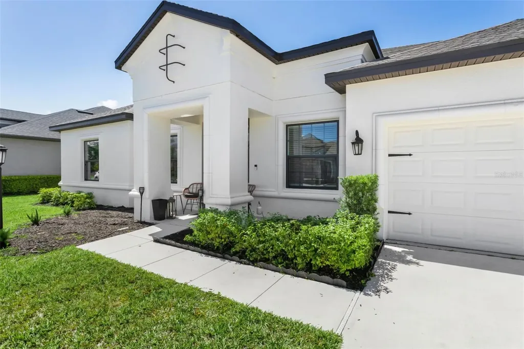 4520 Pond Brook Court Lakewood Ranch FL 34211