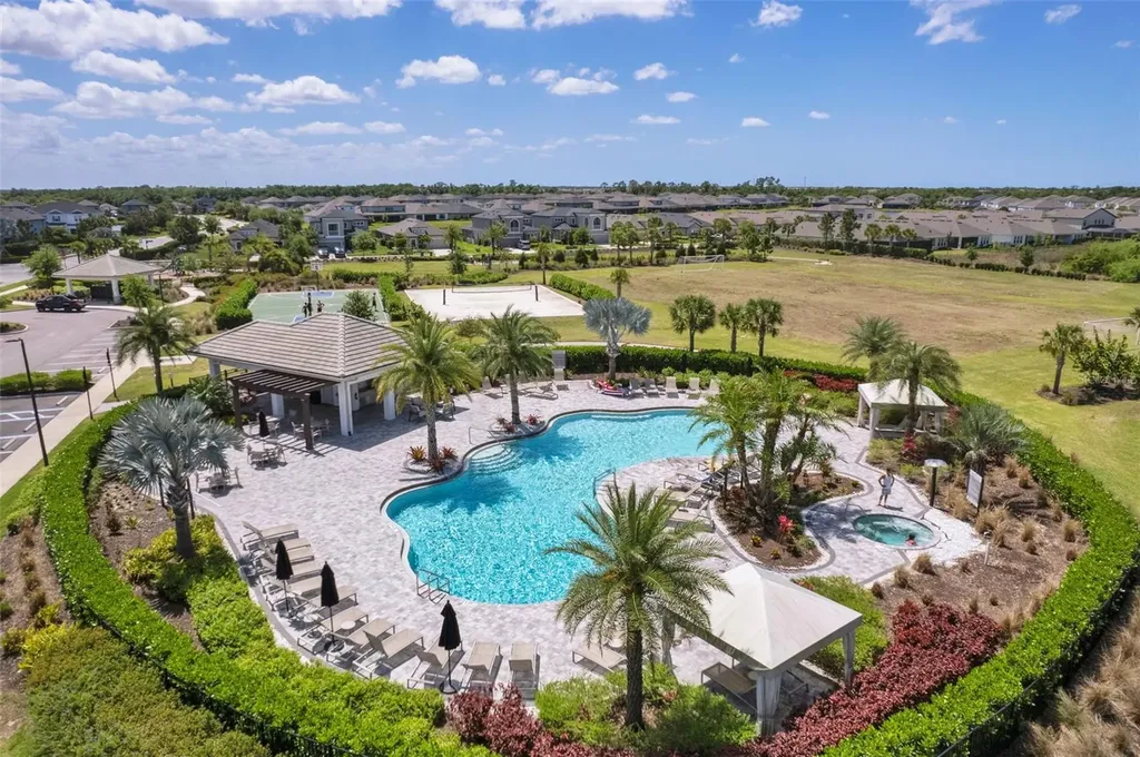 4520 Pond Brook Court Lakewood Ranch FL 34211