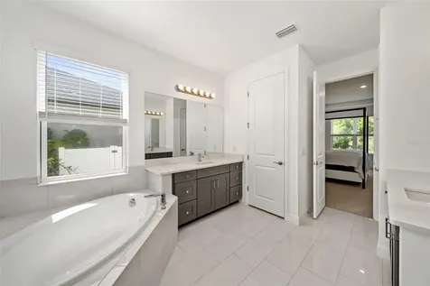 4520 Pond Brook Court Lakewood Ranch FL 34211