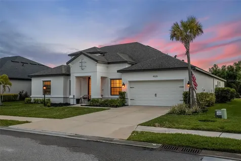 4520 Pond Brook Court Lakewood Ranch FL 34211