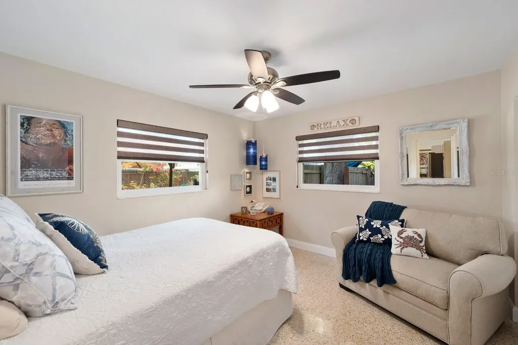 1100 36th Avenue NE St Petersburg FL 33704