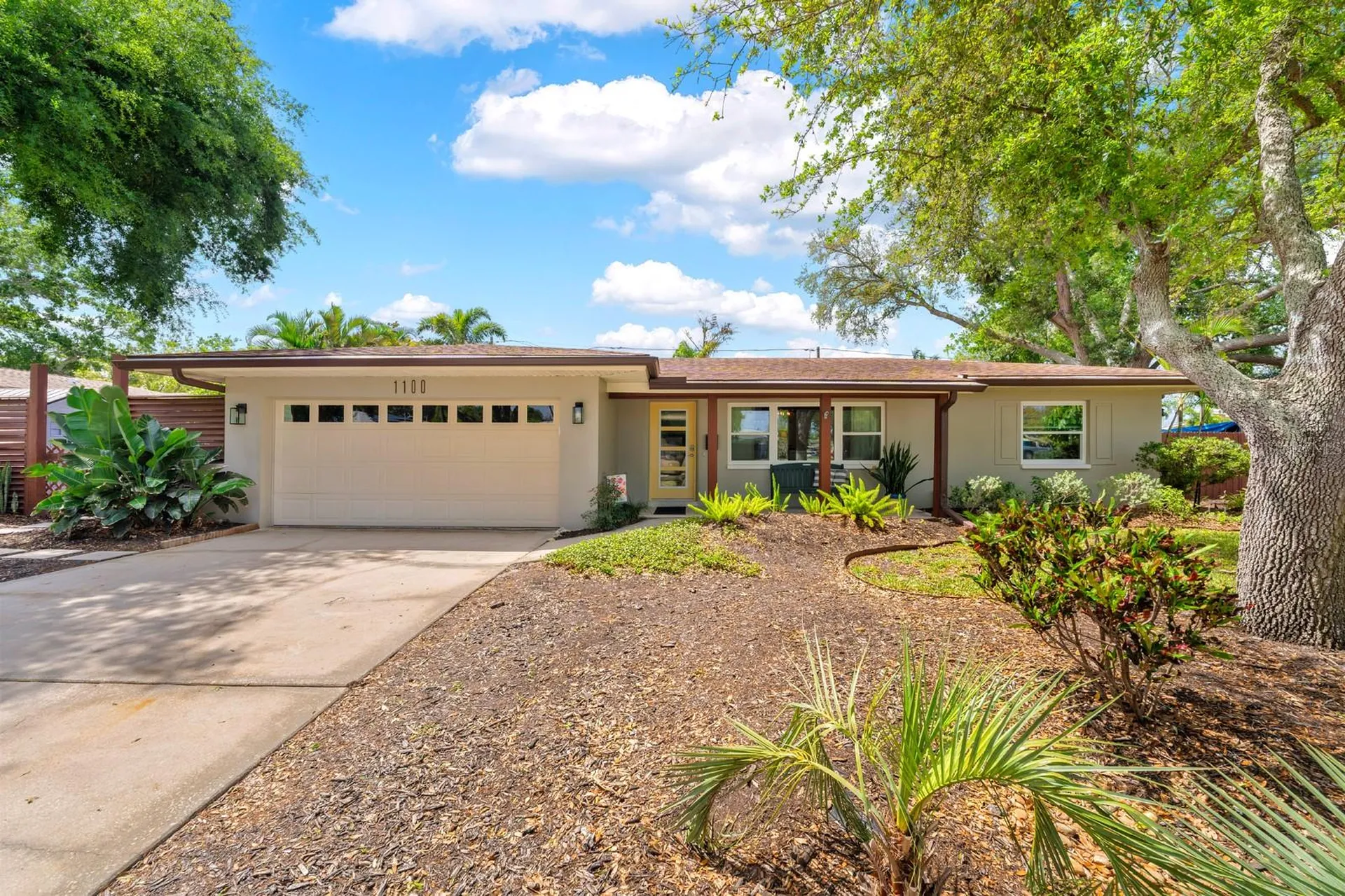 1100 36th Avenue NE St Petersburg FL 33704