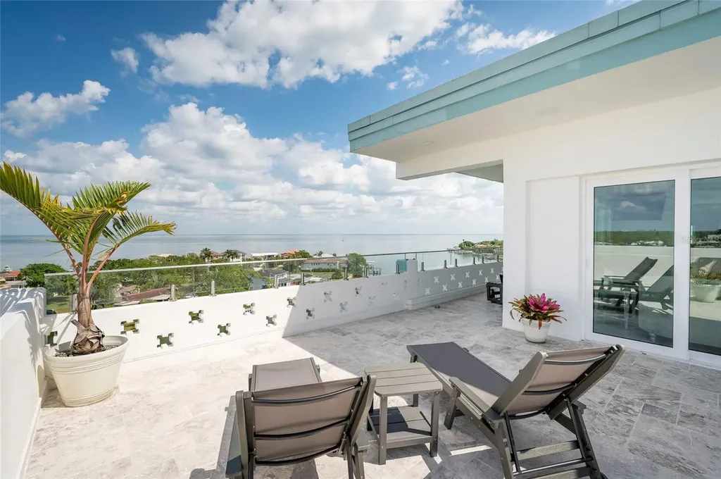 1365 Snell Isle Boulevard NE St Petersburg FL 33704