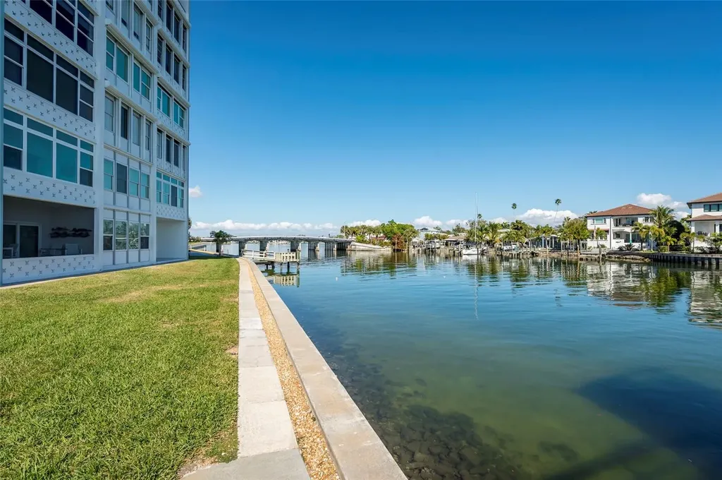 1365 Snell Isle Boulevard NE St Petersburg FL 33704