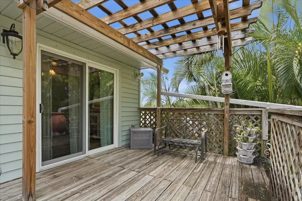 1314 Oleander Drive Tarpon Springs FL 34689