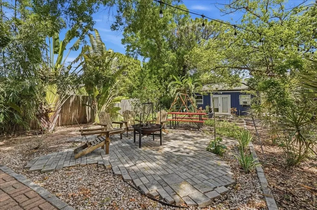 1314 Oleander Drive Tarpon Springs FL 34689