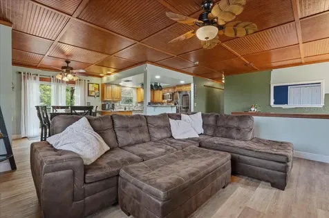 1314 Oleander Drive Tarpon Springs FL 34689