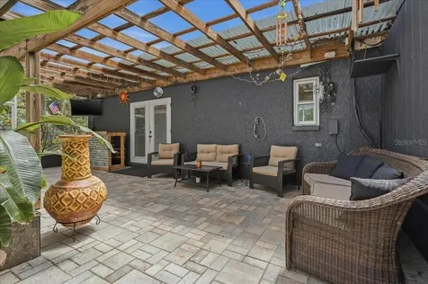 1314 Oleander Drive Tarpon Springs FL 34689