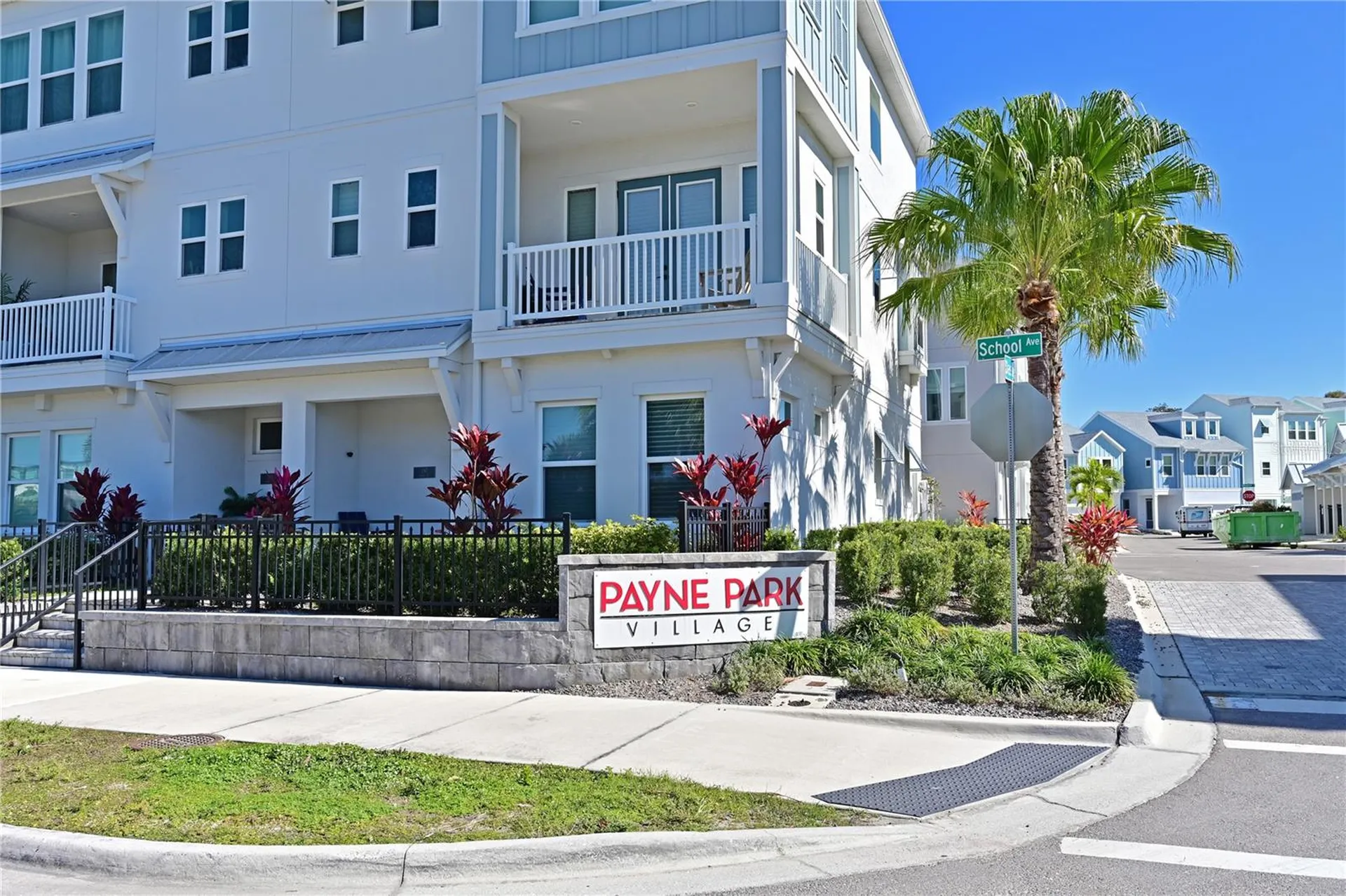 2451 Mangum Court Sarasota FL 34237