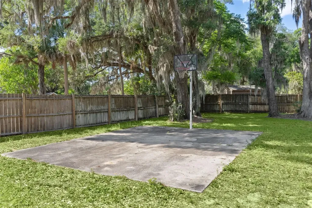 4309 Serene Circle Fruitland Park FL 34731