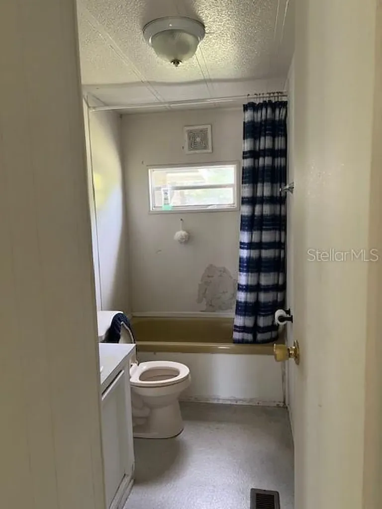 9635 SE 162nd Street Summerfield FL 34491